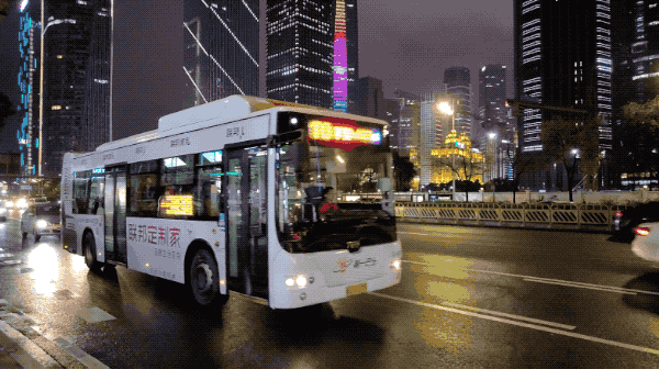 联想手机All in 5G的背后，以普及迎接5G的2.0时代