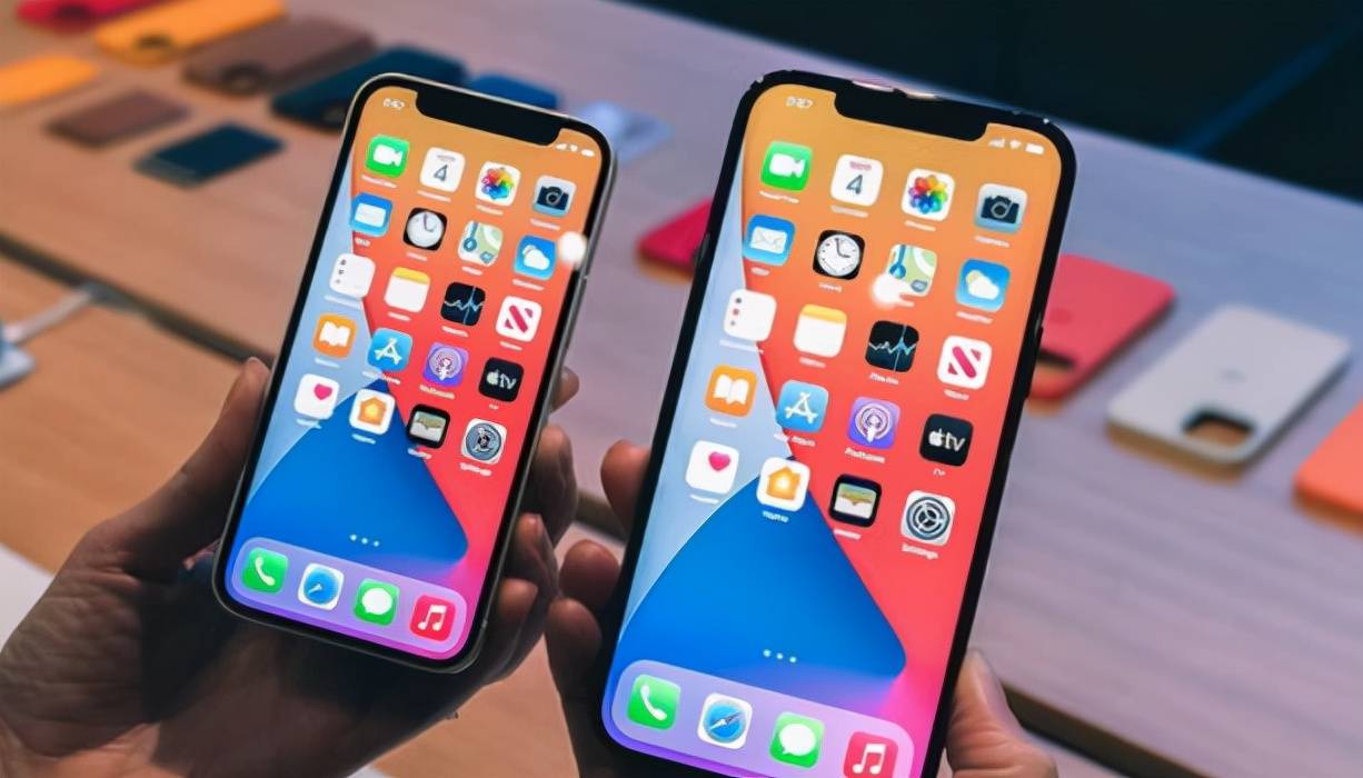 苹果 iOS 16 Beta 支持删除 30 个预装应用程序
